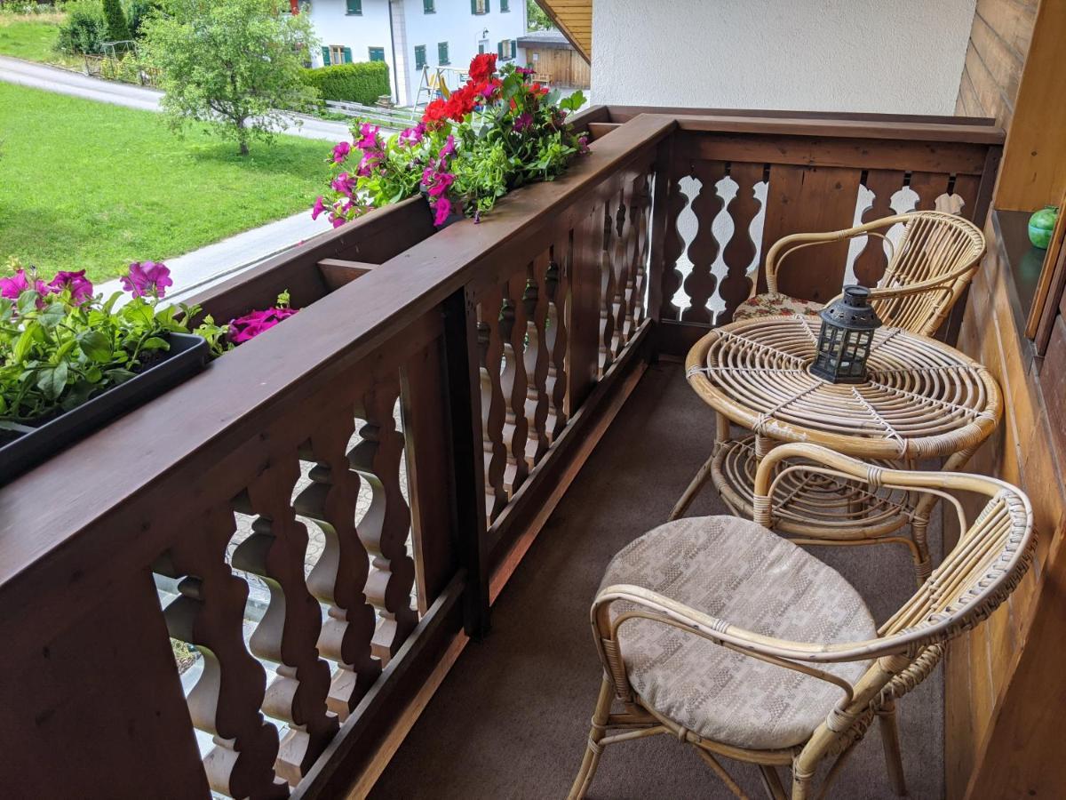 Montahaus Retro Apartments Vandans Ngoại thất bức ảnh